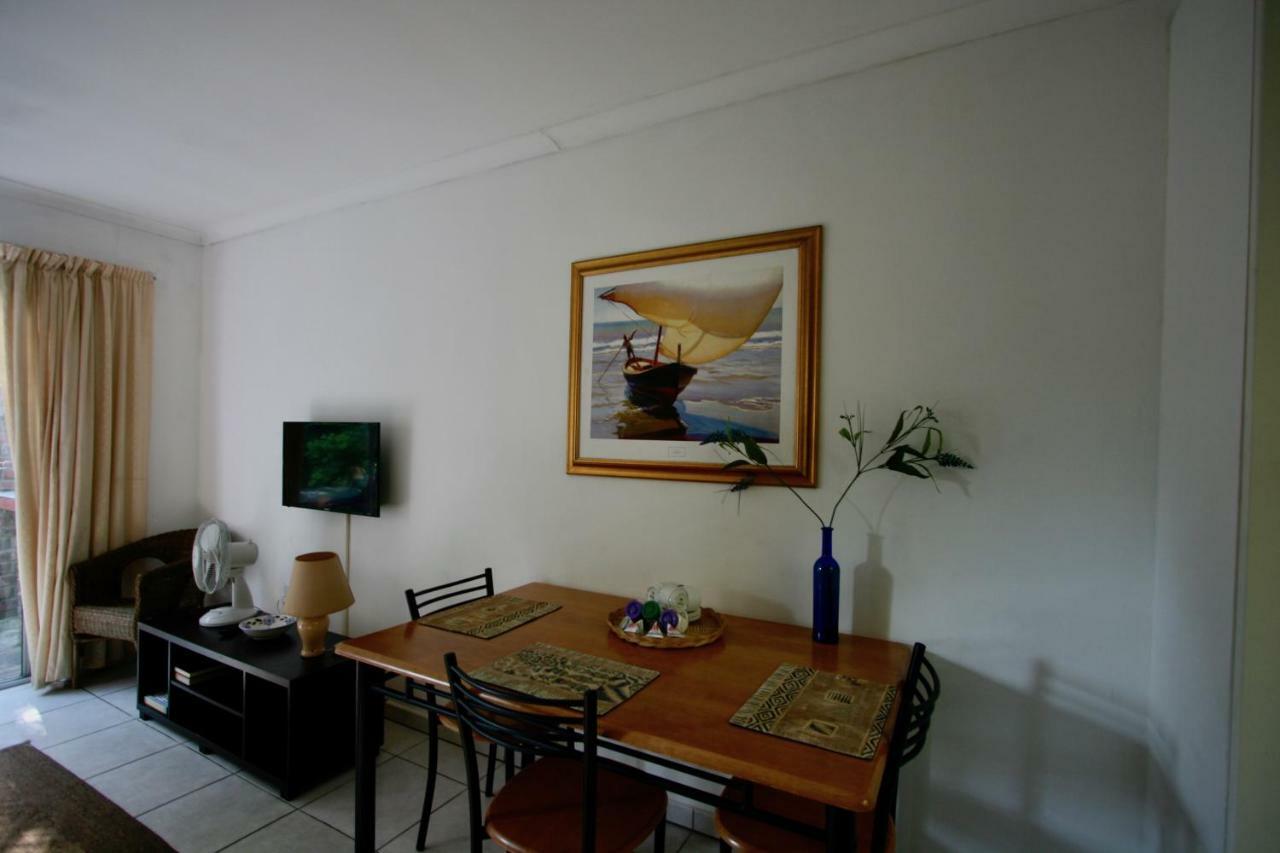 Clouds Guest House Durbanville Dış mekan fotoğraf